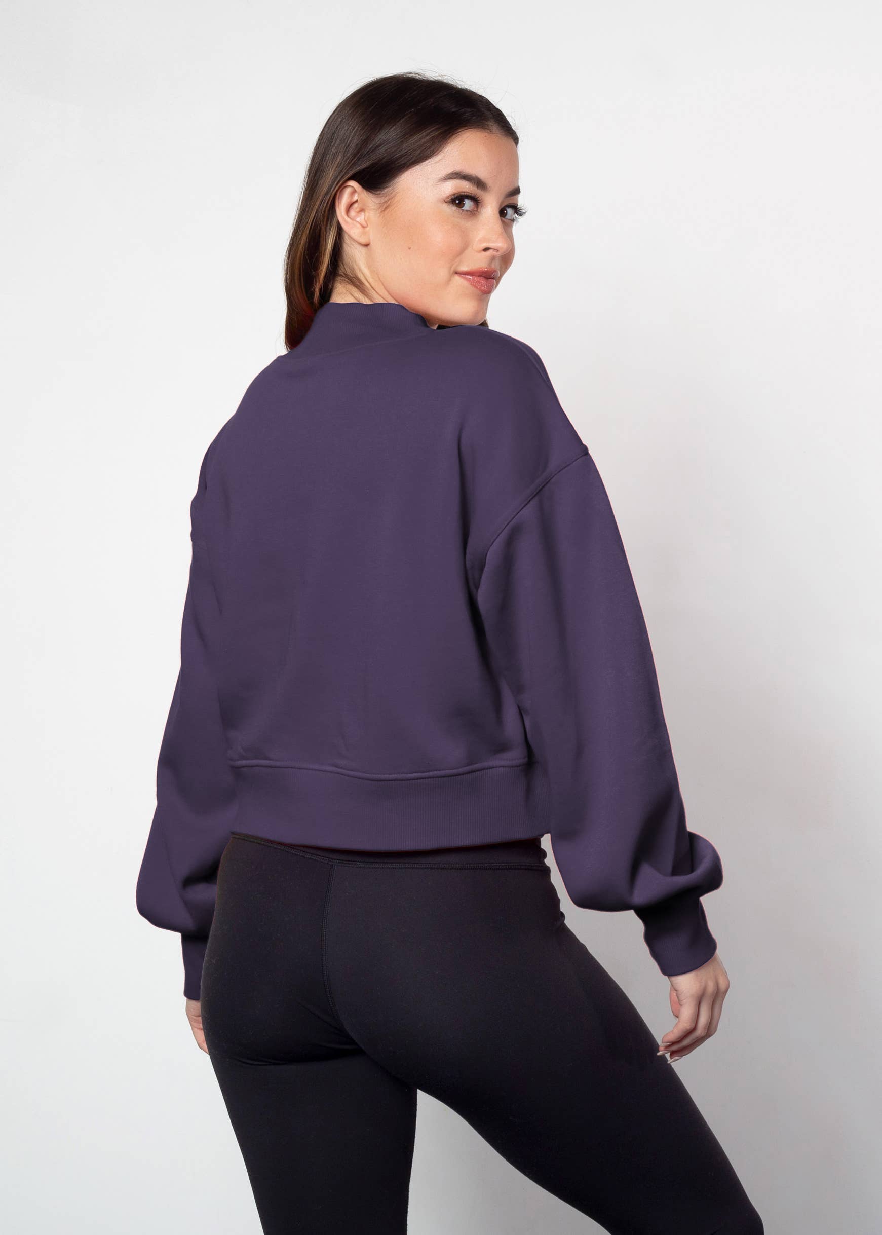 Cotton-Polyester Mock-Neck Pullover Sweatshirt 290 GSM
