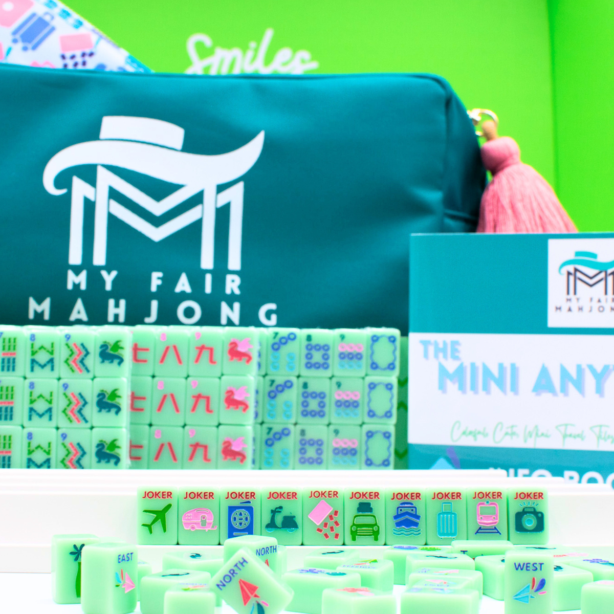 Melamine Mini Travel Mahjong Set 160 Tiles with Bag Green