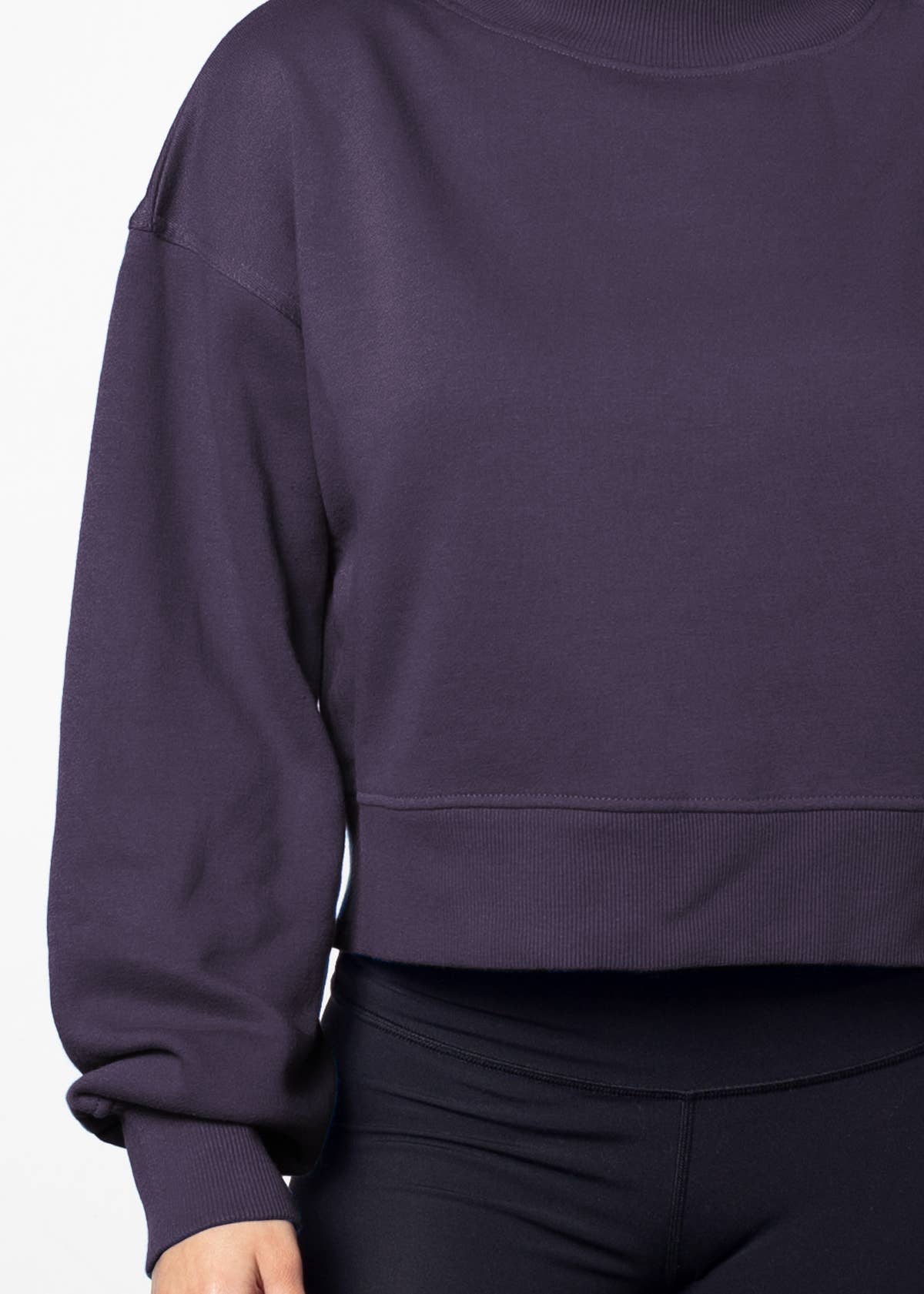 Cotton-Polyester Mock-Neck Pullover Sweatshirt 290 GSM