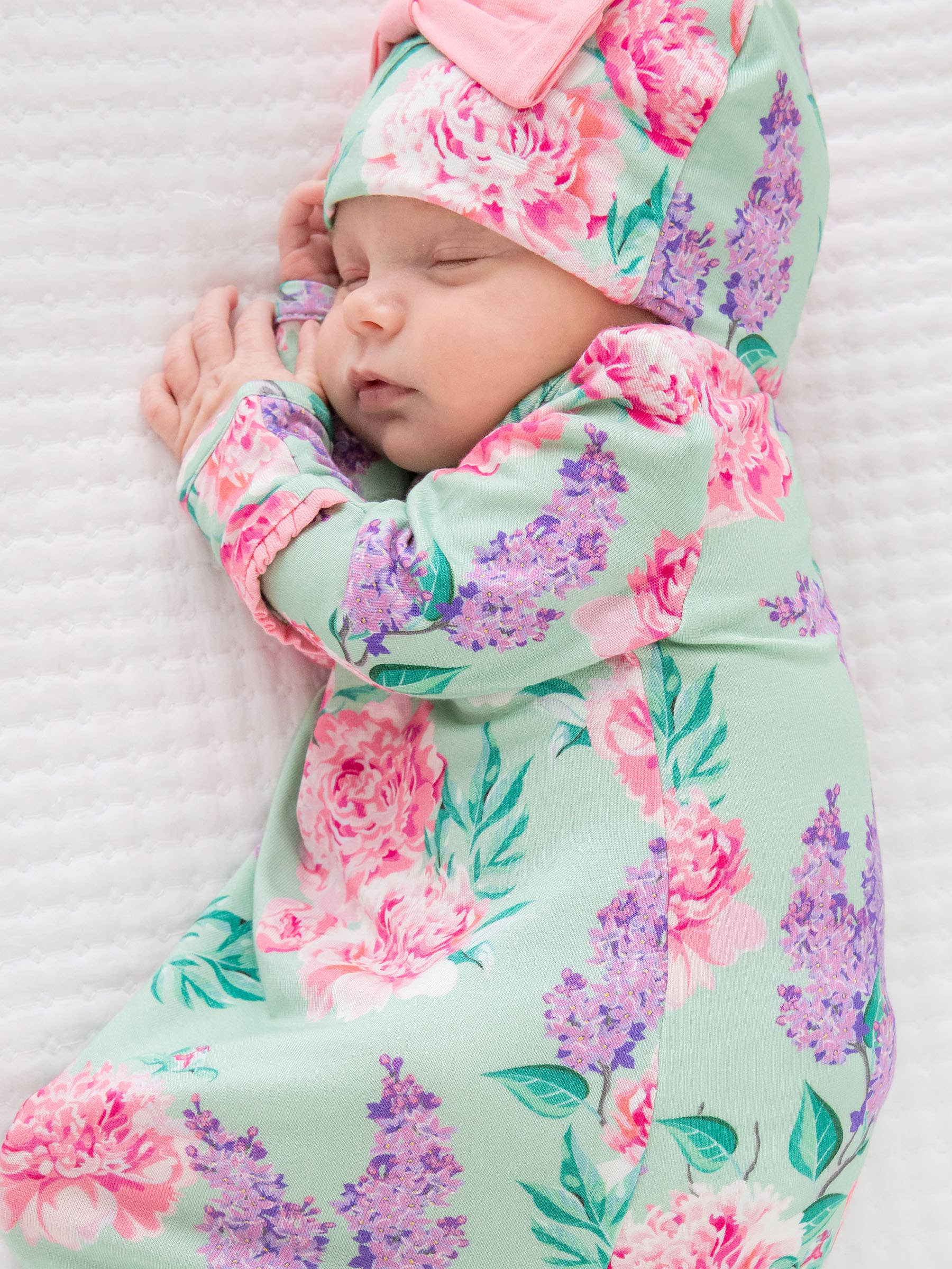 Bamboo-Spandex Sage Garden Floral Ruffle Knotted Sleep Gown & Bow Hat Set Baby Girls